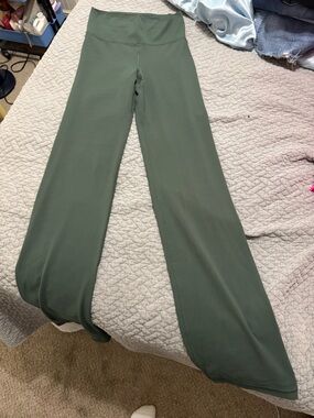 Old Navy Olive Green  Yoga Pants